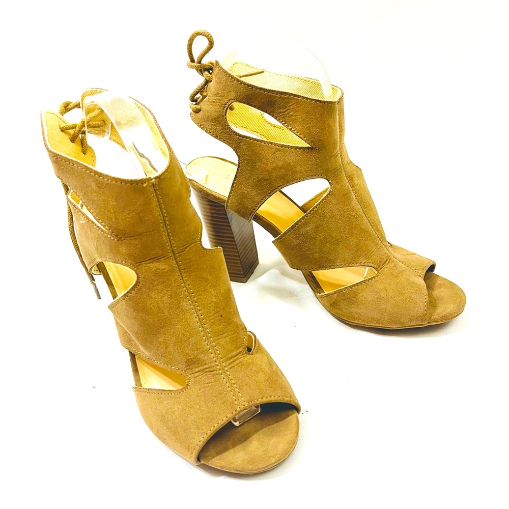 Super cute and comfy size 8
